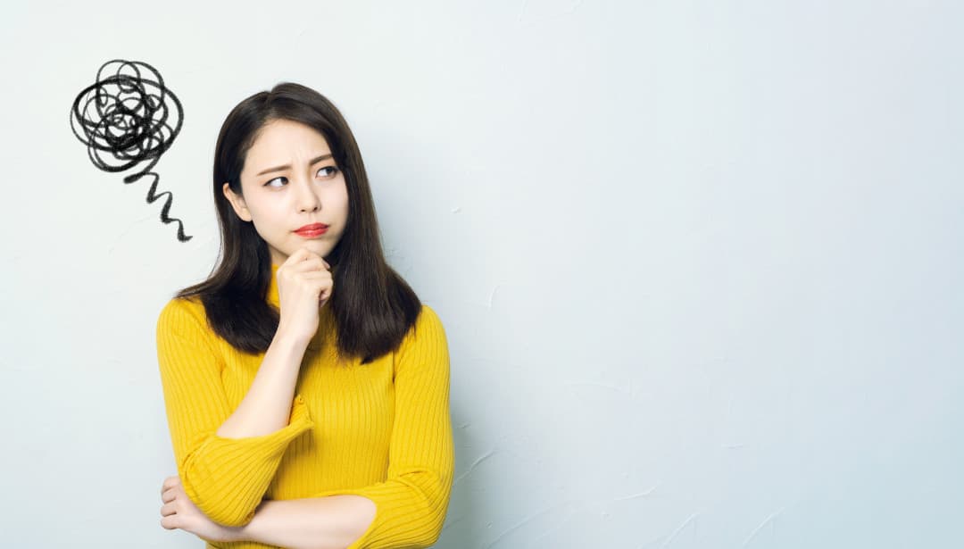 女性 悩む